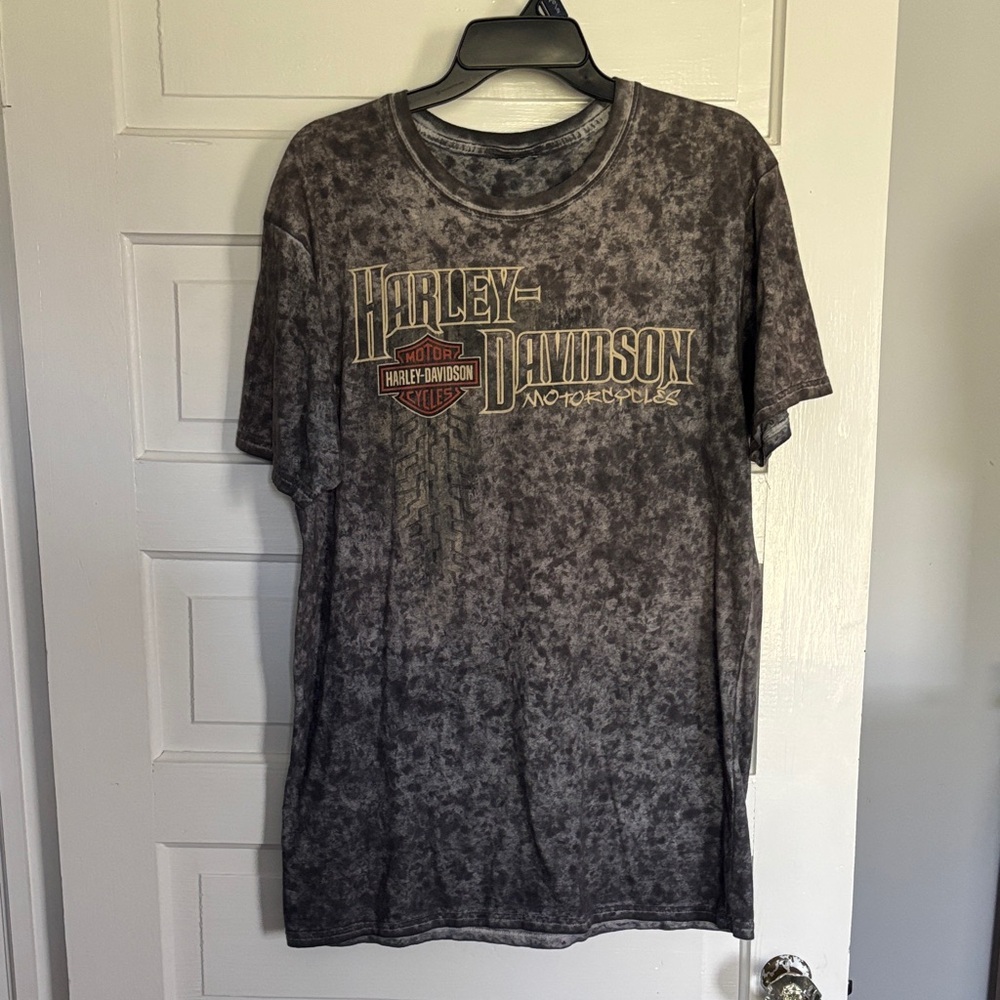 2011 Harley-Davidson Men’s Black Gray Acid-Wash Logo Tee